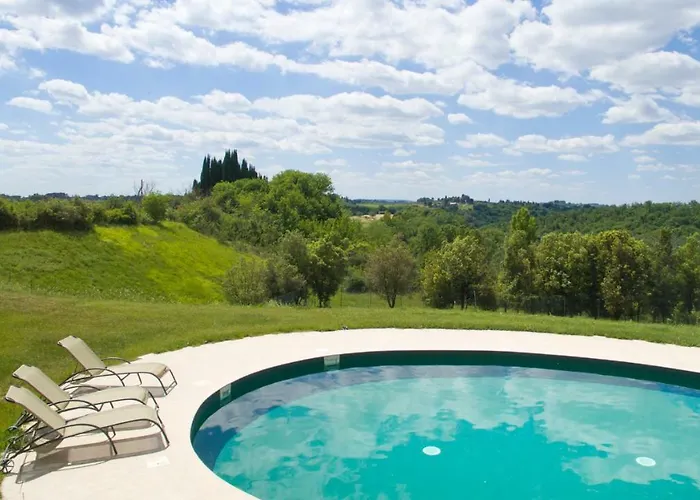 Larniano * Сиена